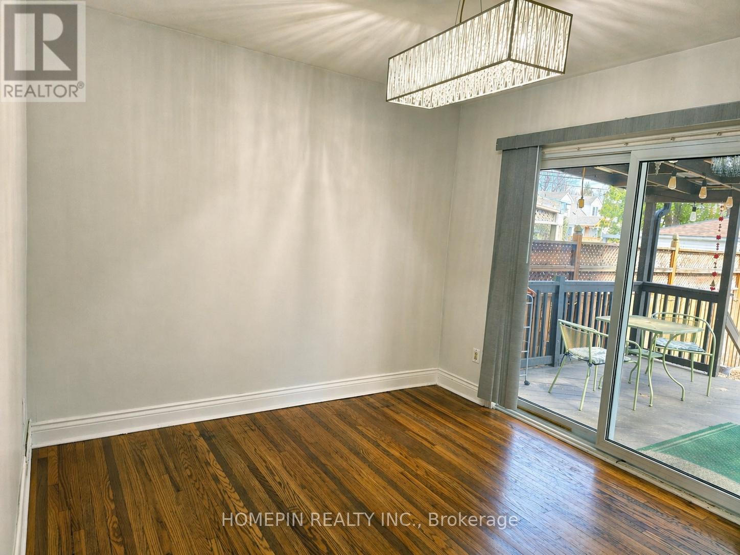 111 Sharpe Street, Toronto, Ontario  M1N 3T9 - Photo 6 - E13074850