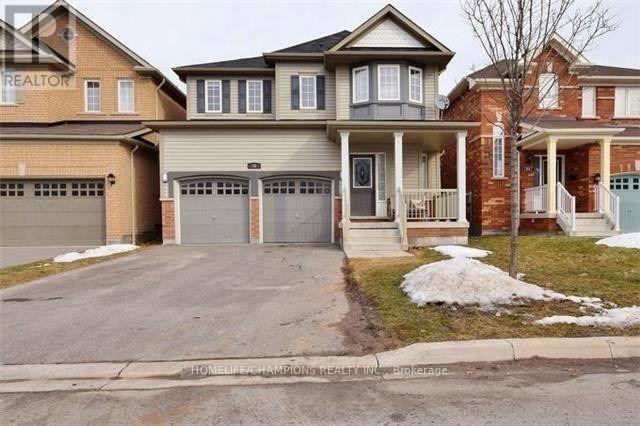 30 CANARY STREET, Whitby, Ontario