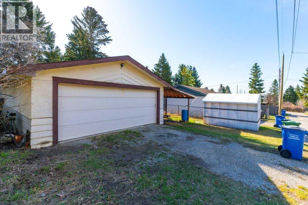 145 Baird Avenue, Cochrane, Alberta  T4C 1C7 - Photo 33 - A2297105