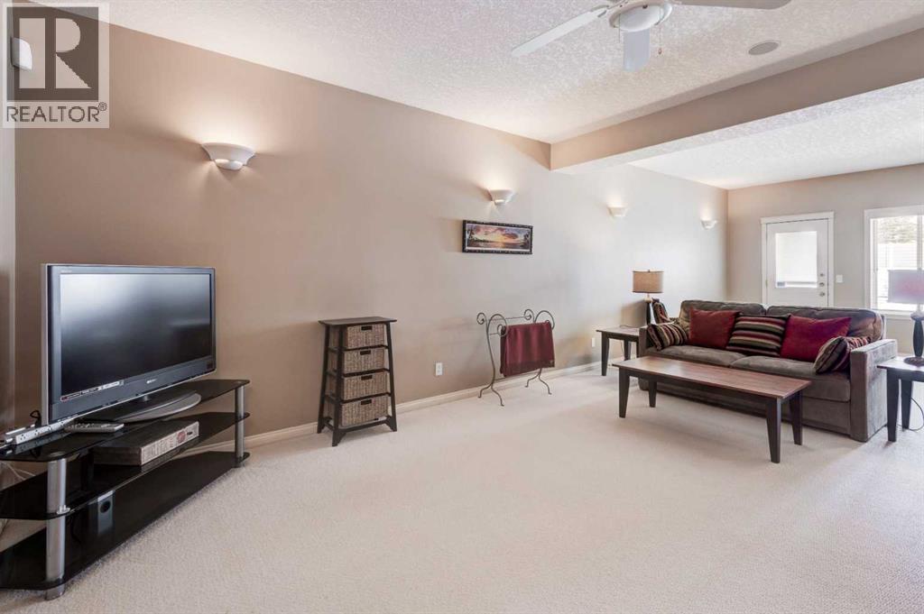 180 Sierra Morena Landing SW, Calgary, Alberta  T3H 4K4 - Photo 24 - A2306739