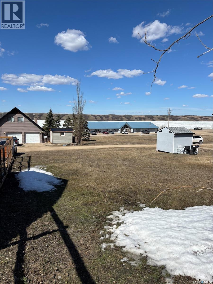 221 Douglas Avenue, Manitou Beach, Saskatchewan  S0K 4T1 - Photo 3 - SK034675