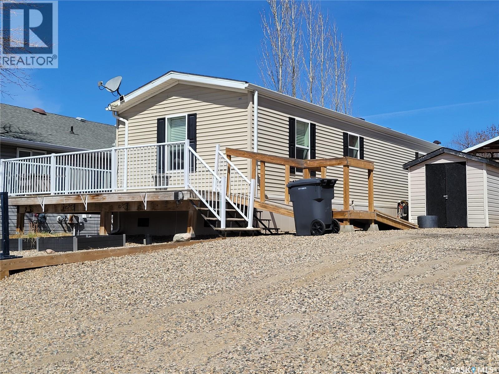 53 Jackson Street, Katepwa Beach, Saskatchewan  S0G 2Y0 - Photo 2 - SK034670
