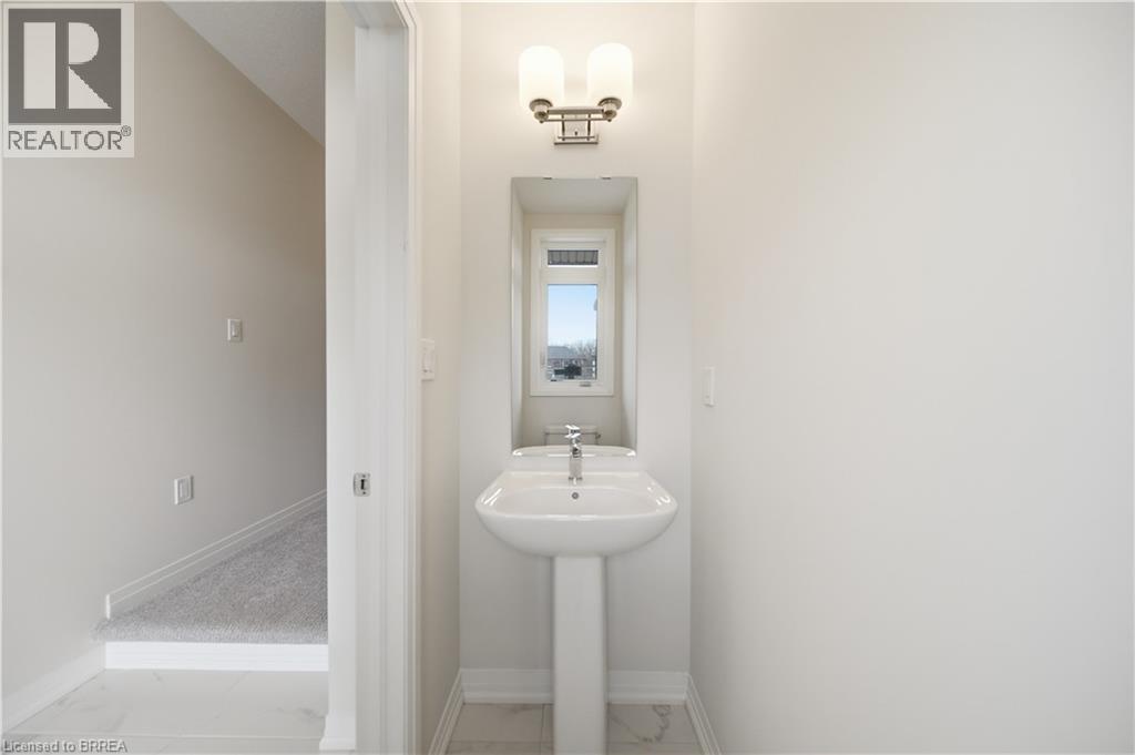 660 Colborne St W/s Street W Unit# 72, Brantford, Ontario  N3T 0Y7 - Photo 5 - 40825872