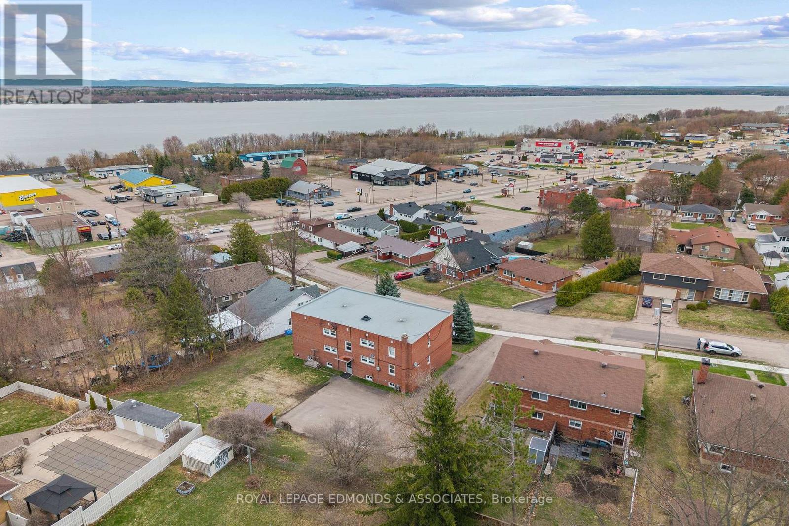 222 Belmont Avenue, Pembroke, Ontario  K8A 2C5 - Photo 47 - X13074908