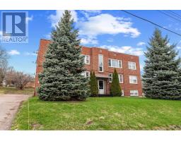 222 BELMONT AVENUE, Pembroke, Ontario