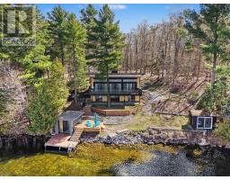613 HAMILTON LANE, Tay Valley, Ontario