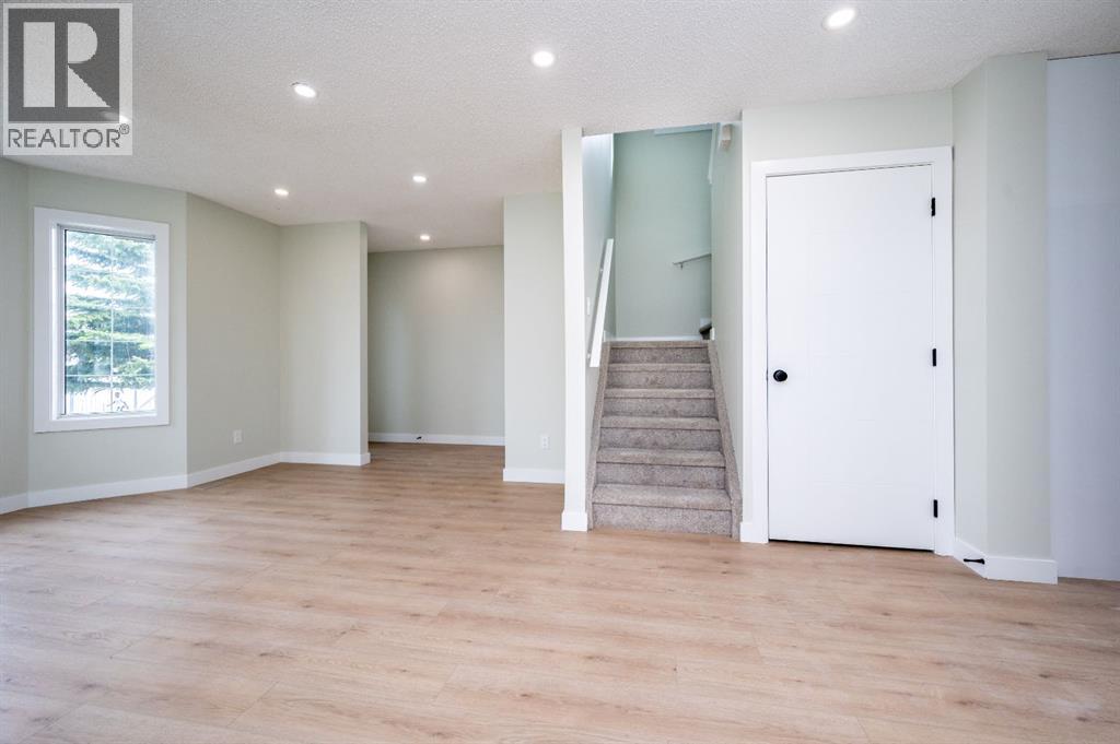 88 Applemont Close Se, Calgary, Alberta  T2A 7S3 - Photo 34 - A2307297