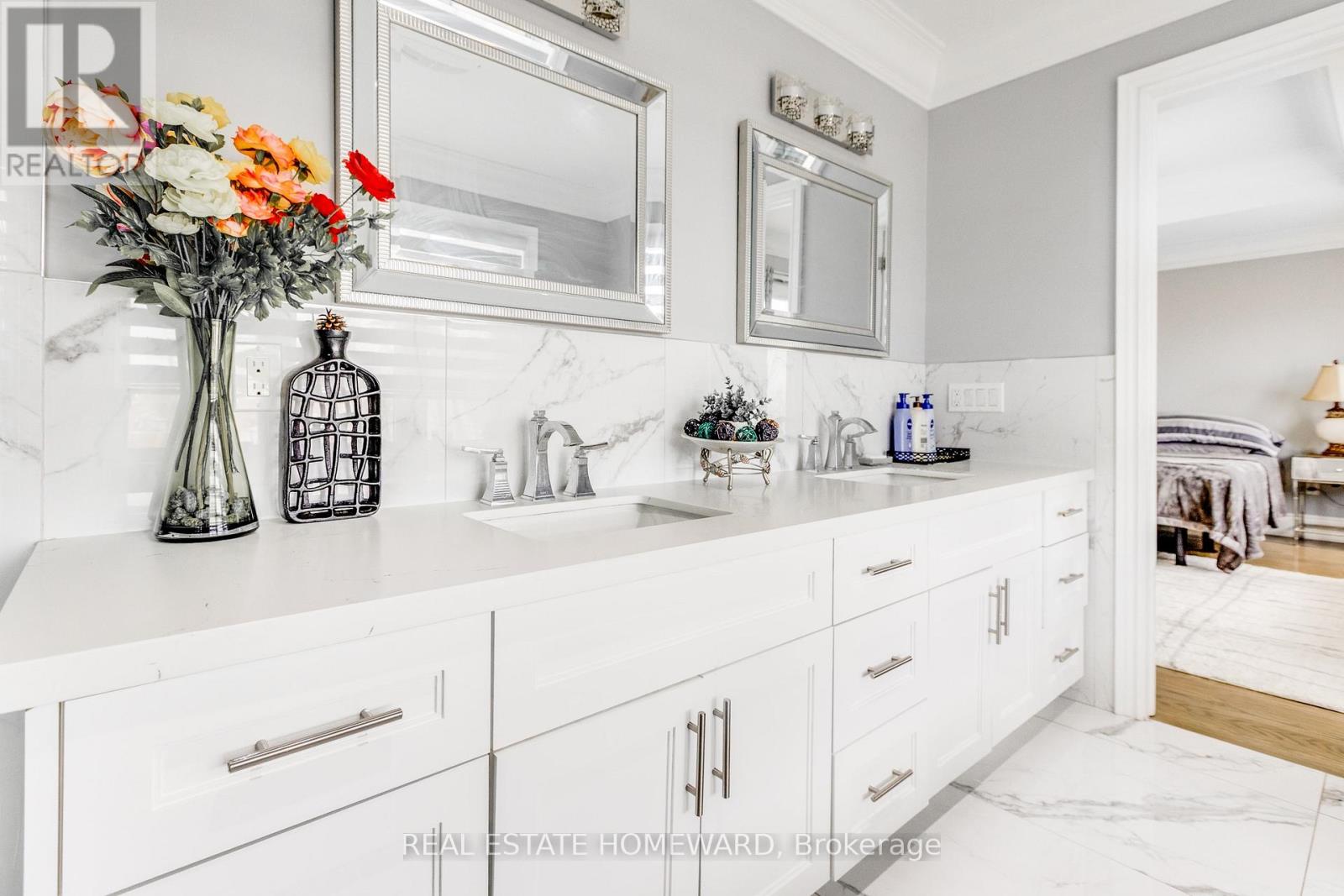 144 Gradwell Drive, Toronto, Ontario  M1M 2N2 - Photo 18 - E13074898