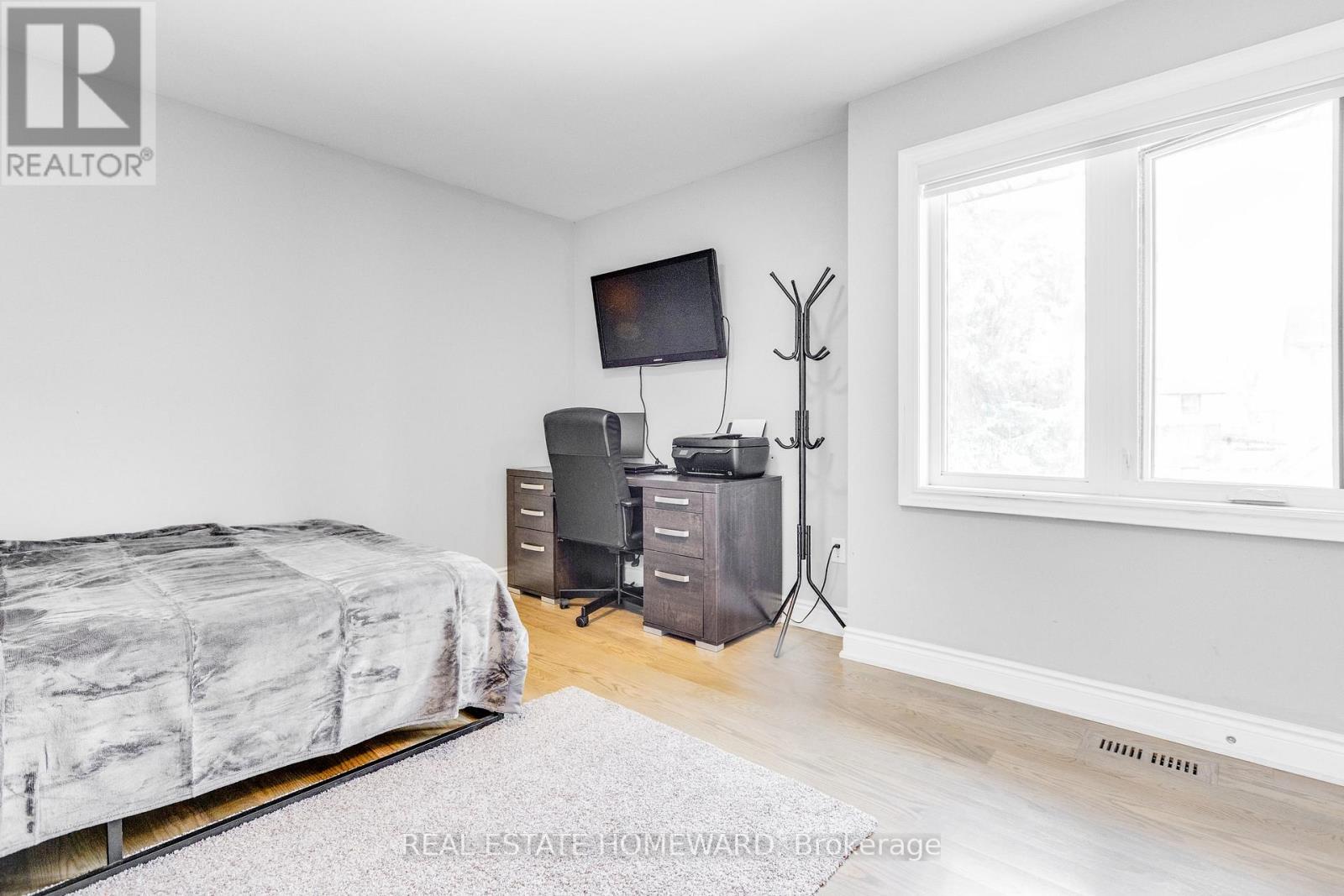 144 Gradwell Drive, Toronto, Ontario  M1M 2N2 - Photo 21 - E13074898