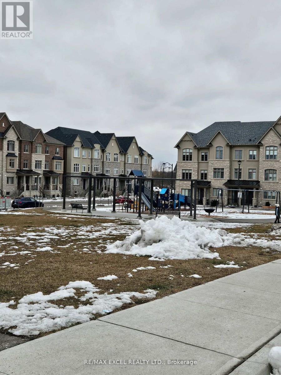 28 ISLAND GREEN LANE, markham (angus glen), Ontario