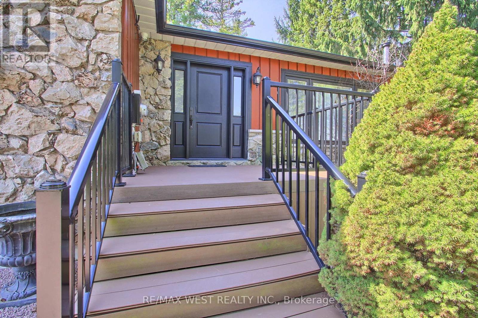 177 Hedge Road, Georgina, Ontario  L0E 1R0 - Photo 4 - N13074900