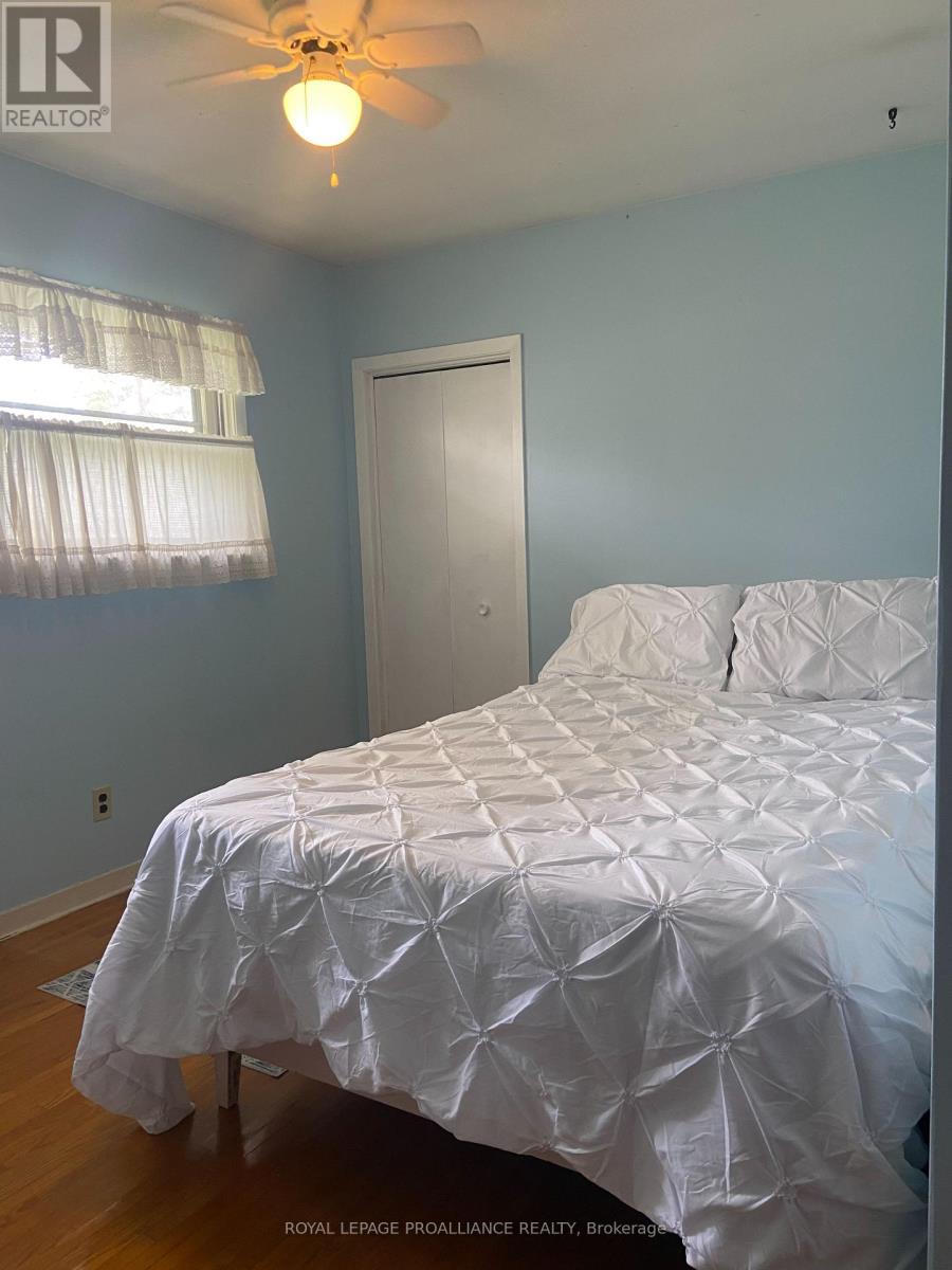 40 Mayne Lane, Prince Edward County, Ontario  K0K 2T0 - Photo 16 - X12018177