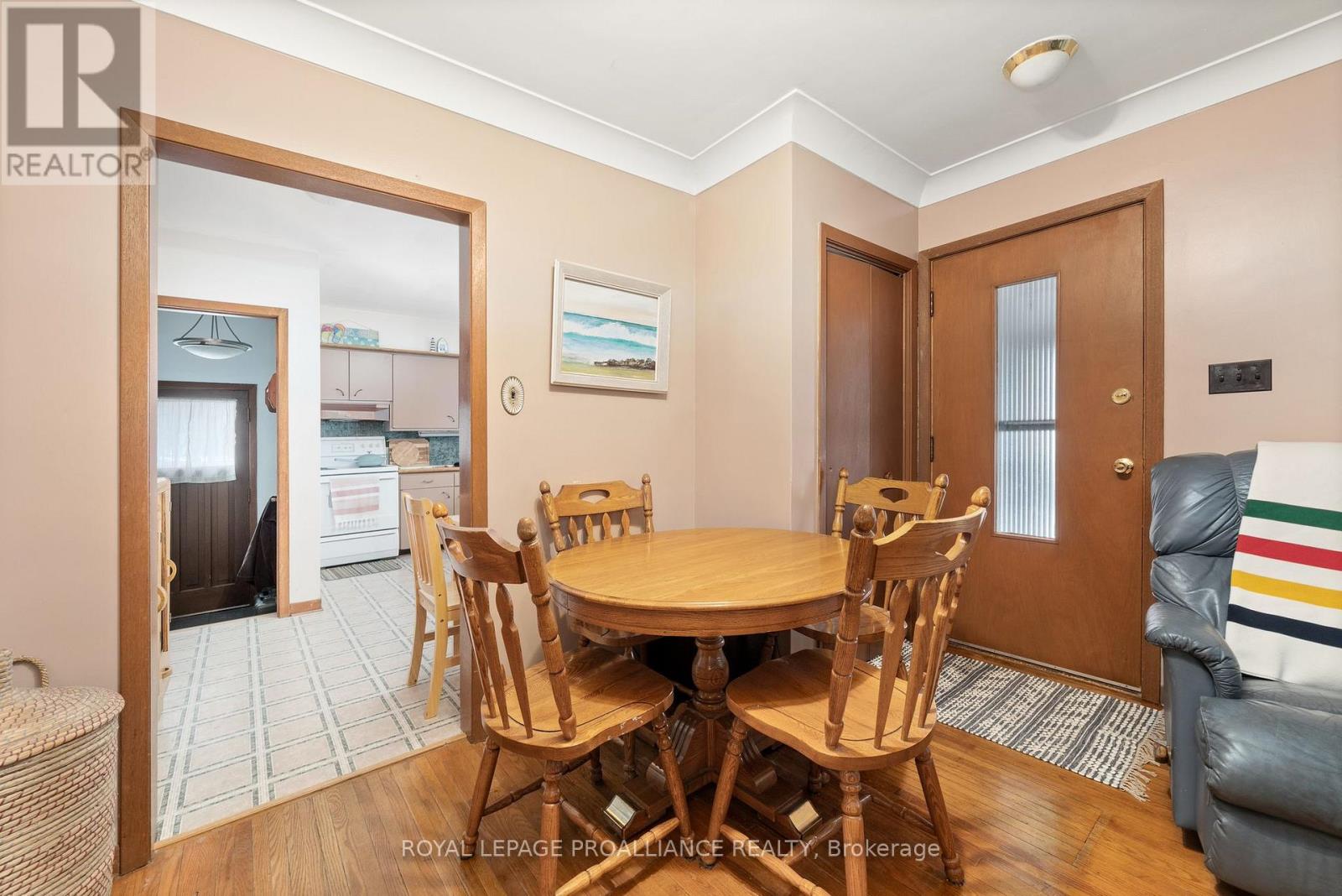 40 Mayne Lane, Prince Edward County, Ontario  K0K 2T0 - Photo 11 - X12018177