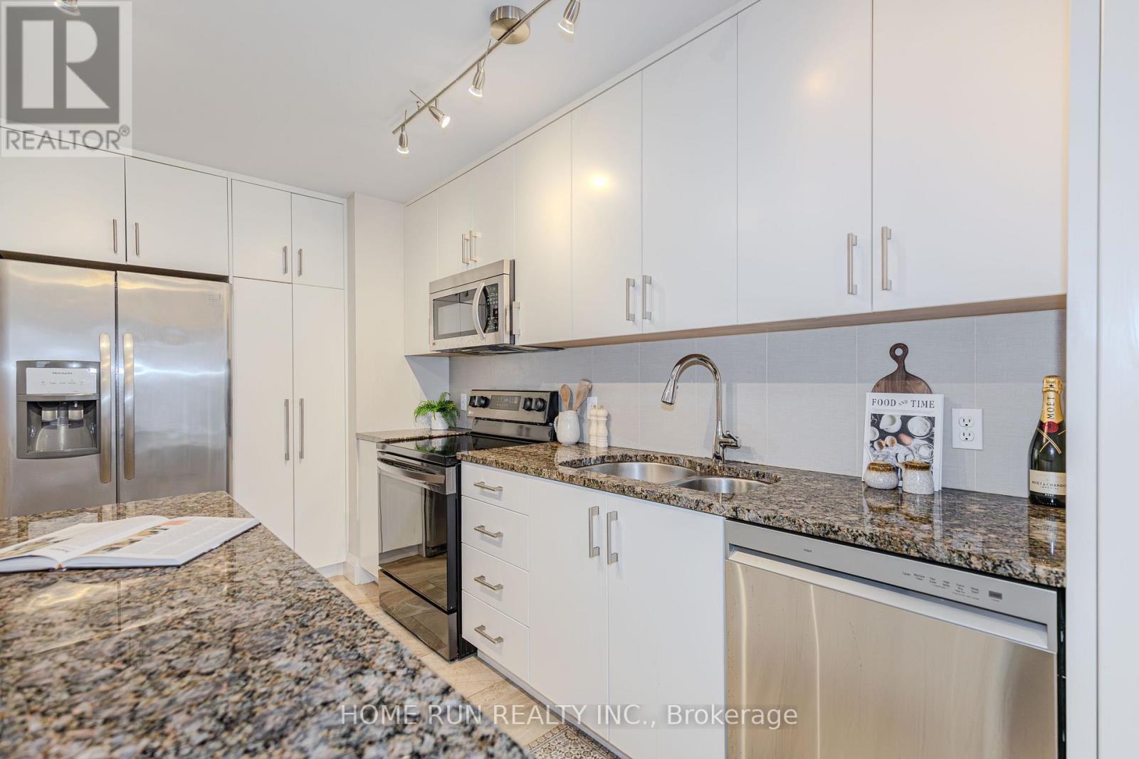 1150 Gablefield Private, Ottawa, Ontario  K1J 1E3 - Photo 13 - X12924972