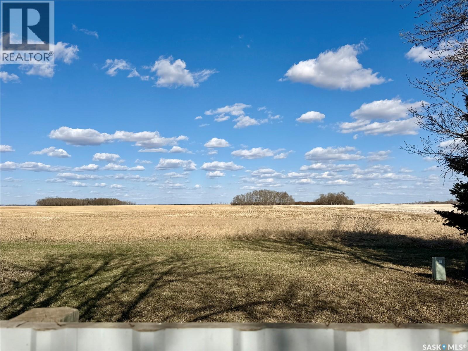 355 Russell Street, Stoughton, Saskatchewan  S0G 4T0 - Photo 40 - SK034666