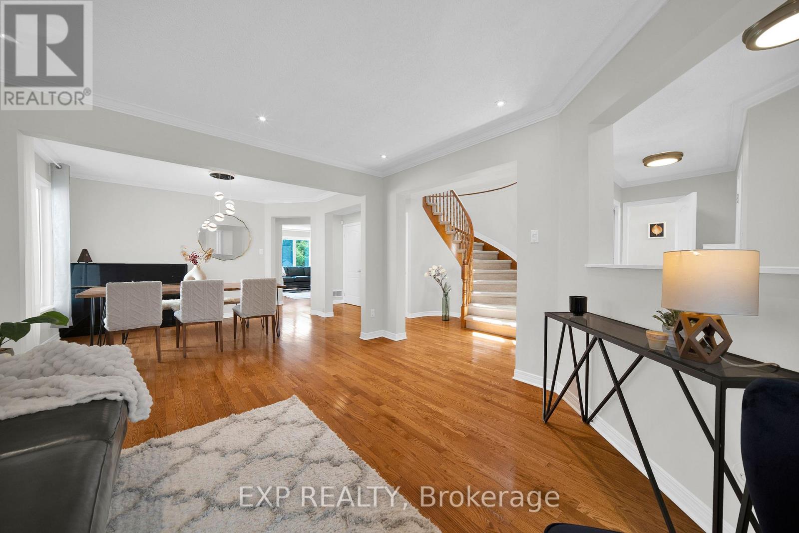 126 Grenadier Way, Ottawa, Ontario  K2J 4M1 - Photo 4 - X13074918