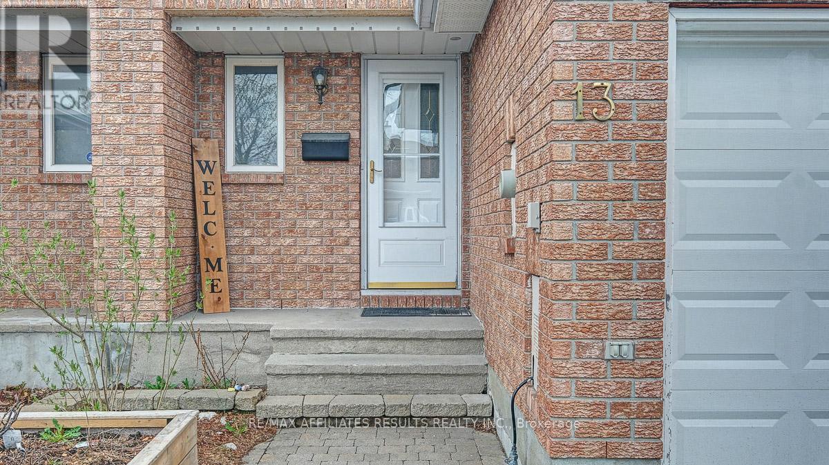 13 Springcreek Crescent, Ottawa, Ontario  K2M 2K7 - Photo 3 - X13074928