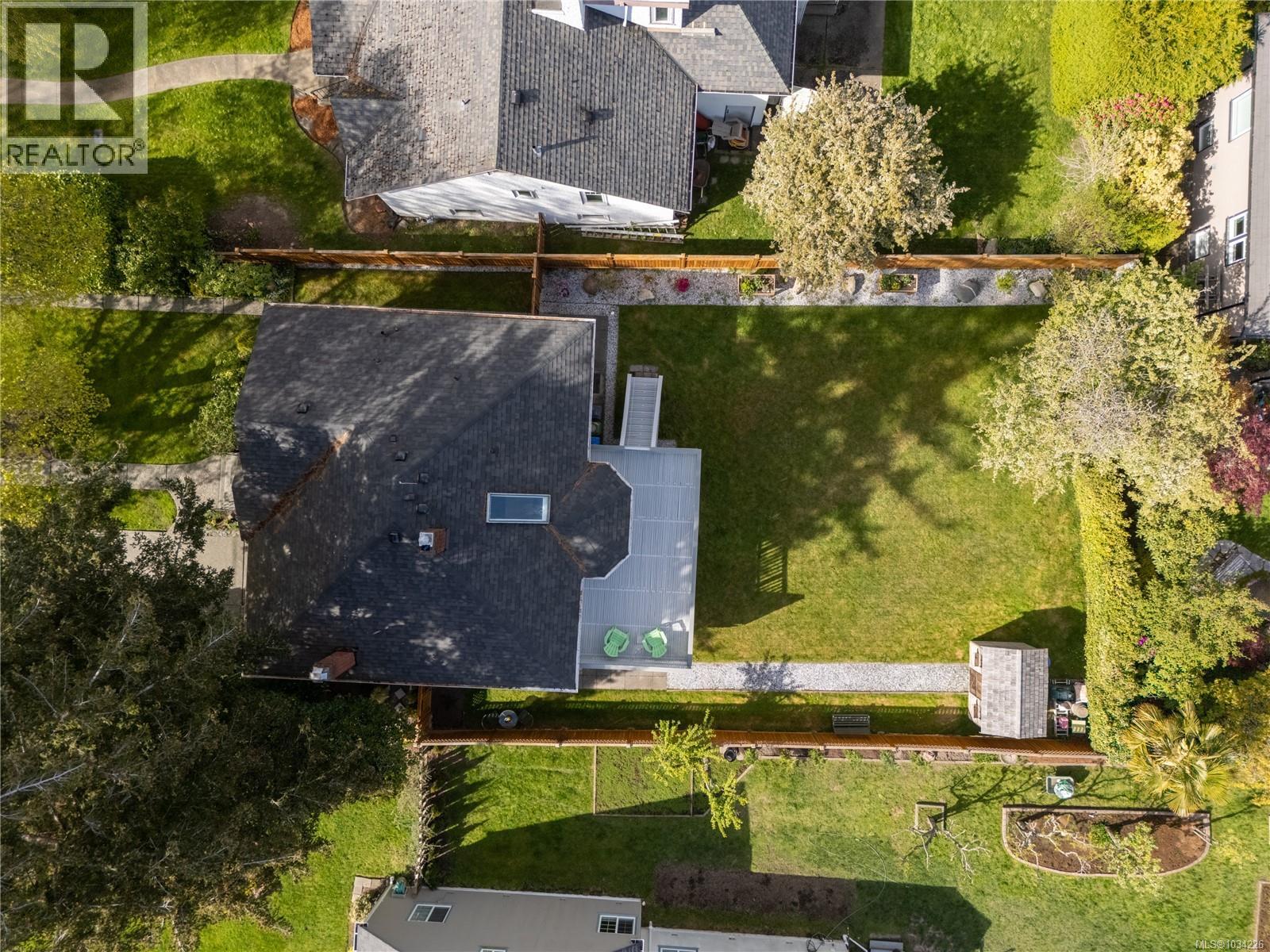 777 St. Patrick St, Oak Bay, British Columbia  V8S 4X6 - Photo 43 - 1034226