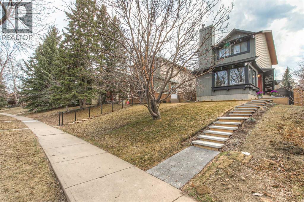 1363 Berkley Drive NW, Calgary, Alberta  T3K 1T4 - Photo 2 - A2304460