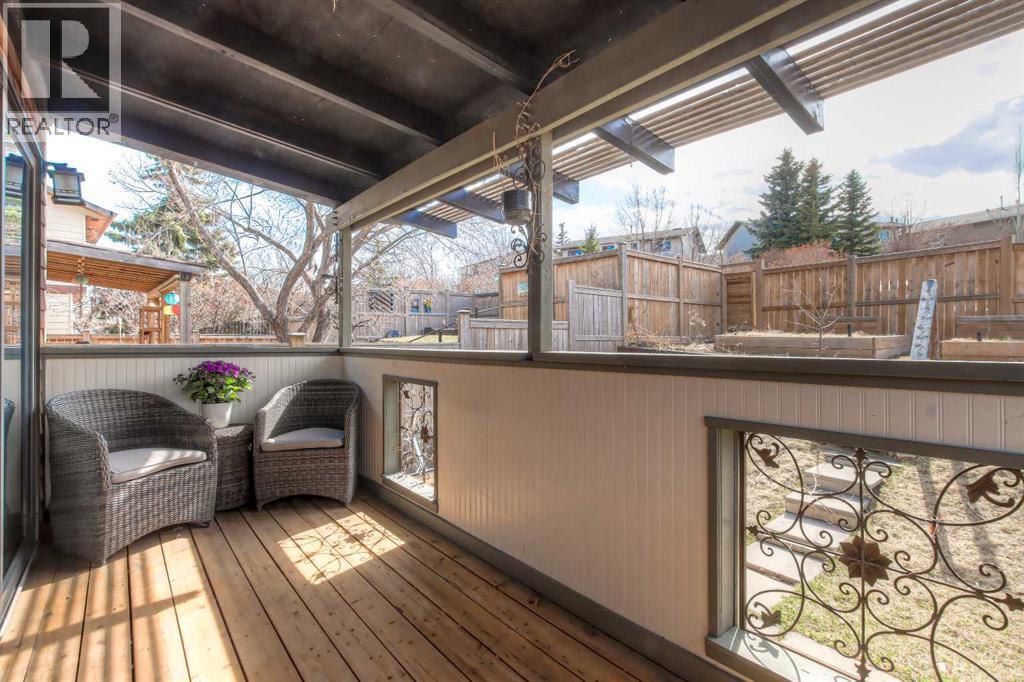 1363 Berkley Drive NW, Calgary, Alberta  T3K 1T4 - Photo 19 - A2304460