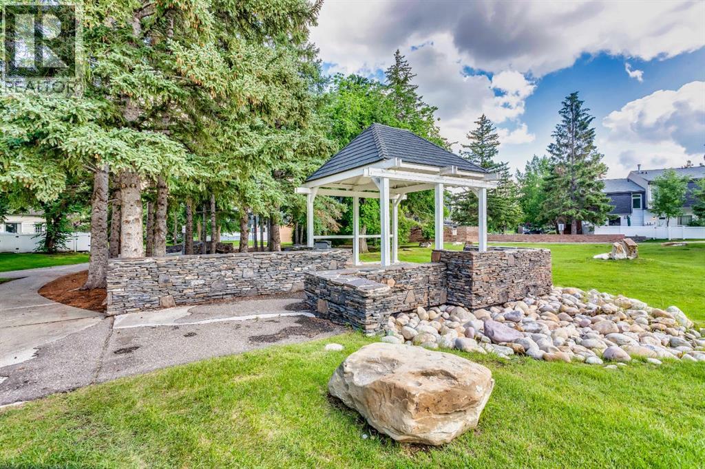 354 Brae Glen Road Sw, Calgary, Alberta  T2W 1B6 - Photo 27 - A2305477