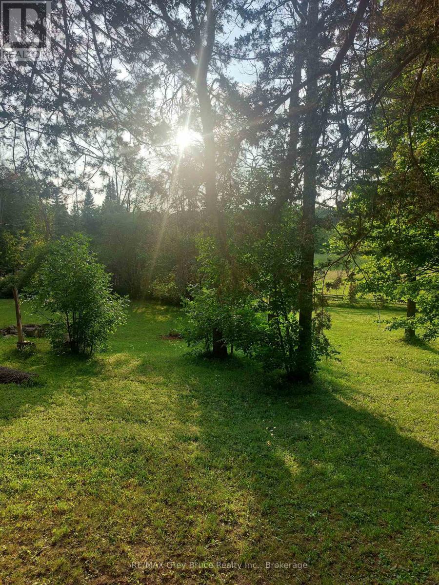 130 Crooked Hill Road, South Bruce Peninsula, Ontario  N0H 1A0 - Photo 3 - X13074924