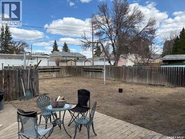 1154 Caribou Street W, Moose Jaw, Saskatchewan  S6H 2B5 - Photo 4 - SK034614