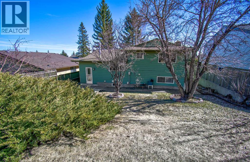 6307 Thornaby Way NW, Calgary, Alberta  T2K 5K8 - Photo 33 - A2292423