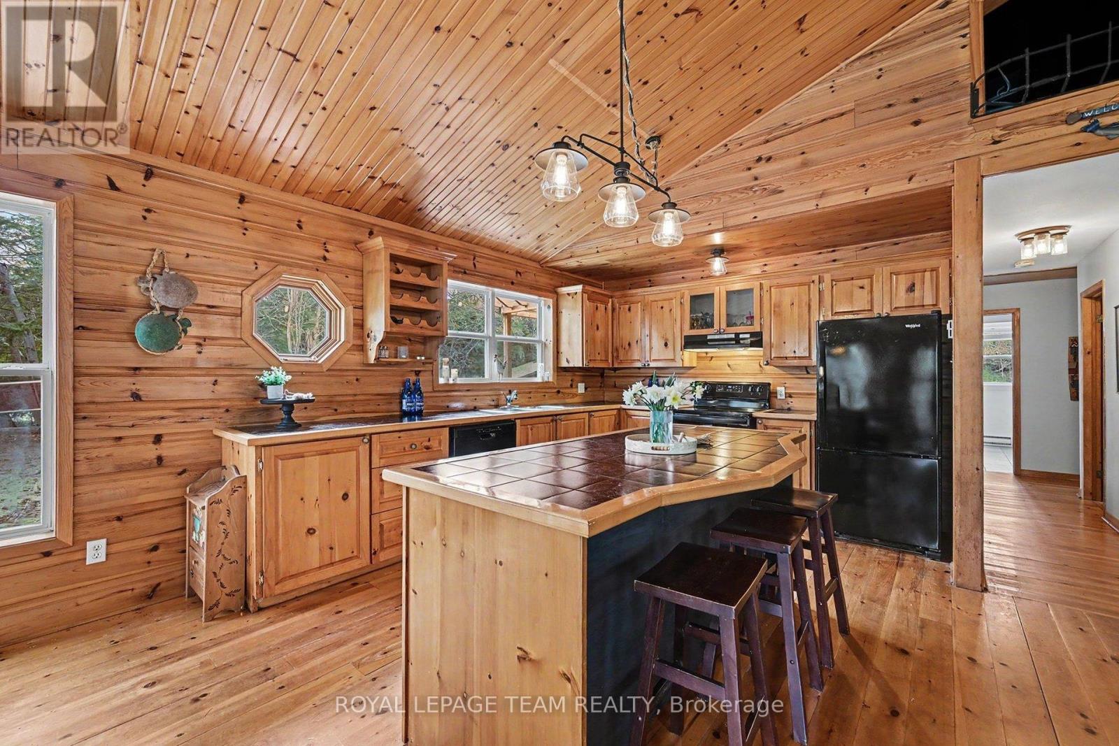 951 White Birch Lane E, Leeds And The Thousand Islands, Ontario  K0E 1N0 - Photo 13 - X13074932
