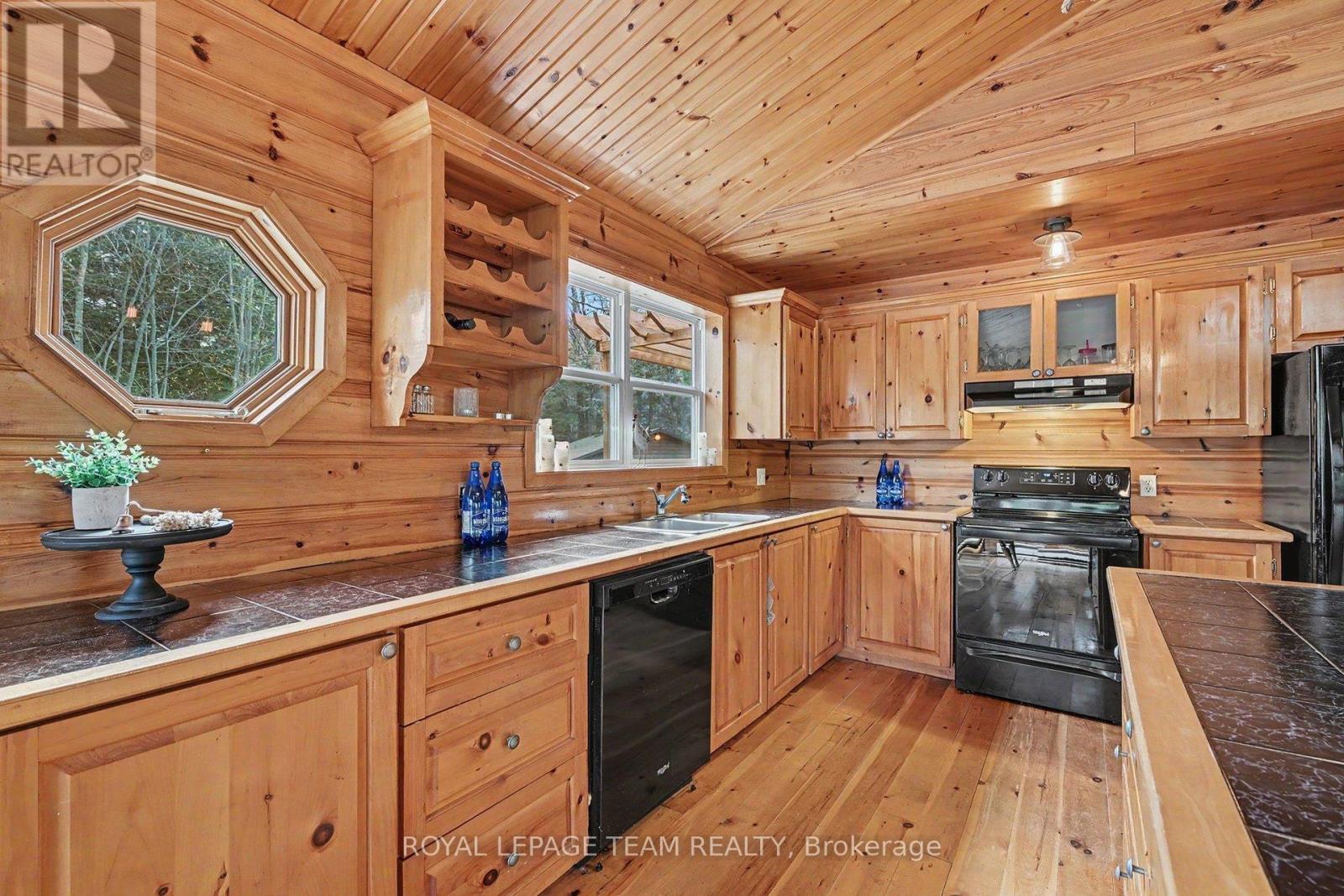 951 White Birch Lane E, Leeds And The Thousand Islands, Ontario  K0E 1N0 - Photo 17 - X13074932