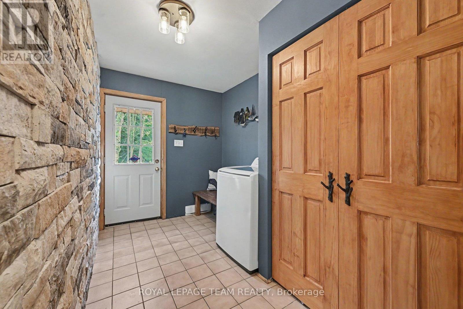 951 White Birch Lane E, Leeds And The Thousand Islands, Ontario  K0E 1N0 - Photo 32 - X13074932