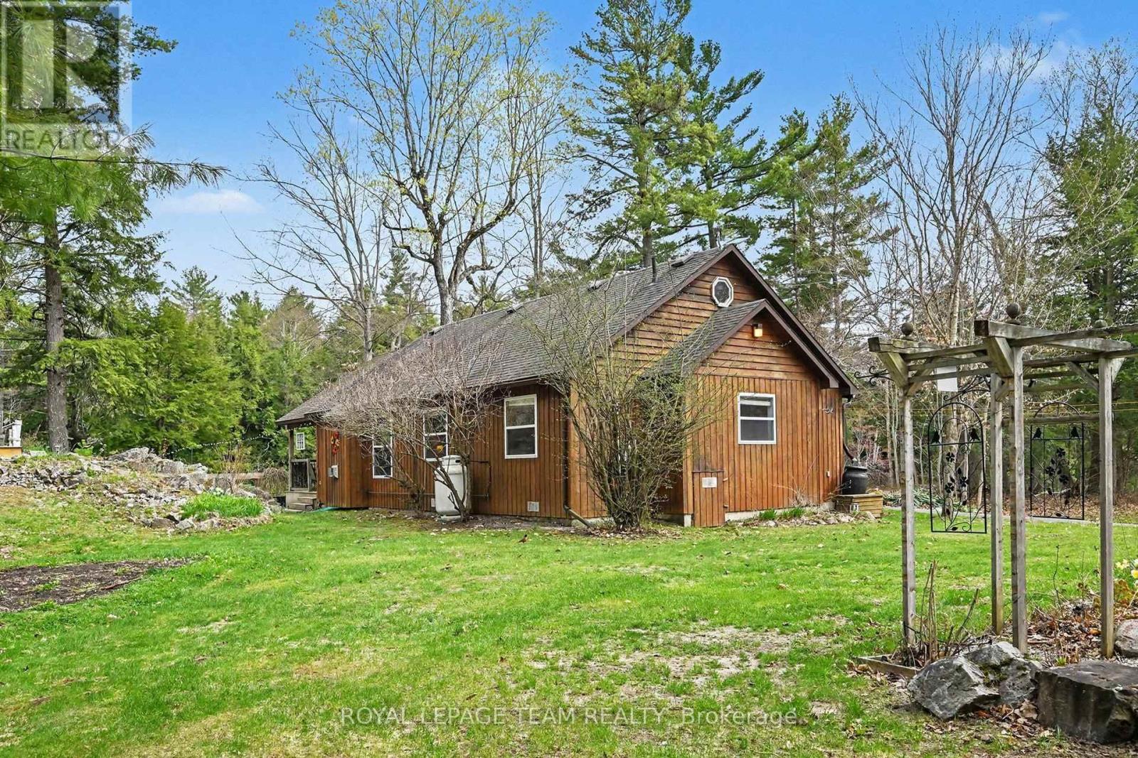 951 White Birch Lane E, Leeds And The Thousand Islands, Ontario  K0E 1N0 - Photo 43 - X13074932