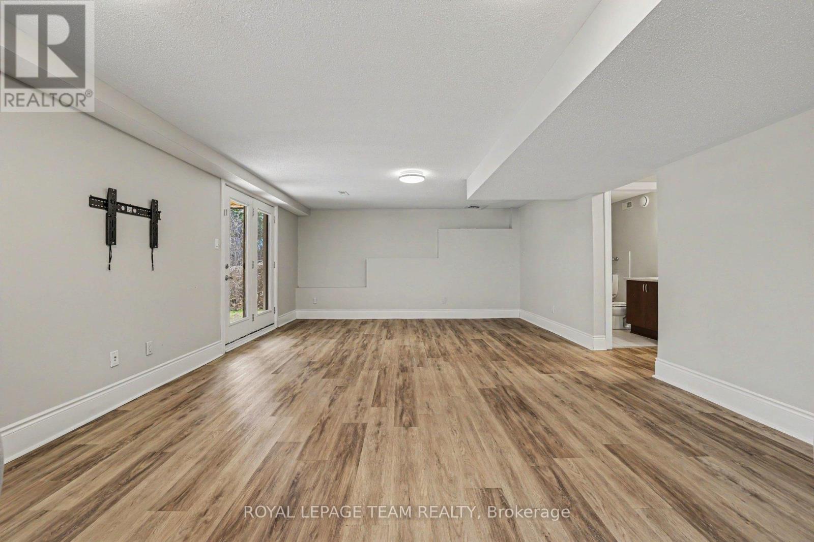594 Overland Drive, Ottawa, Ontario  K2S 0T1 - Photo 38 - X13074940