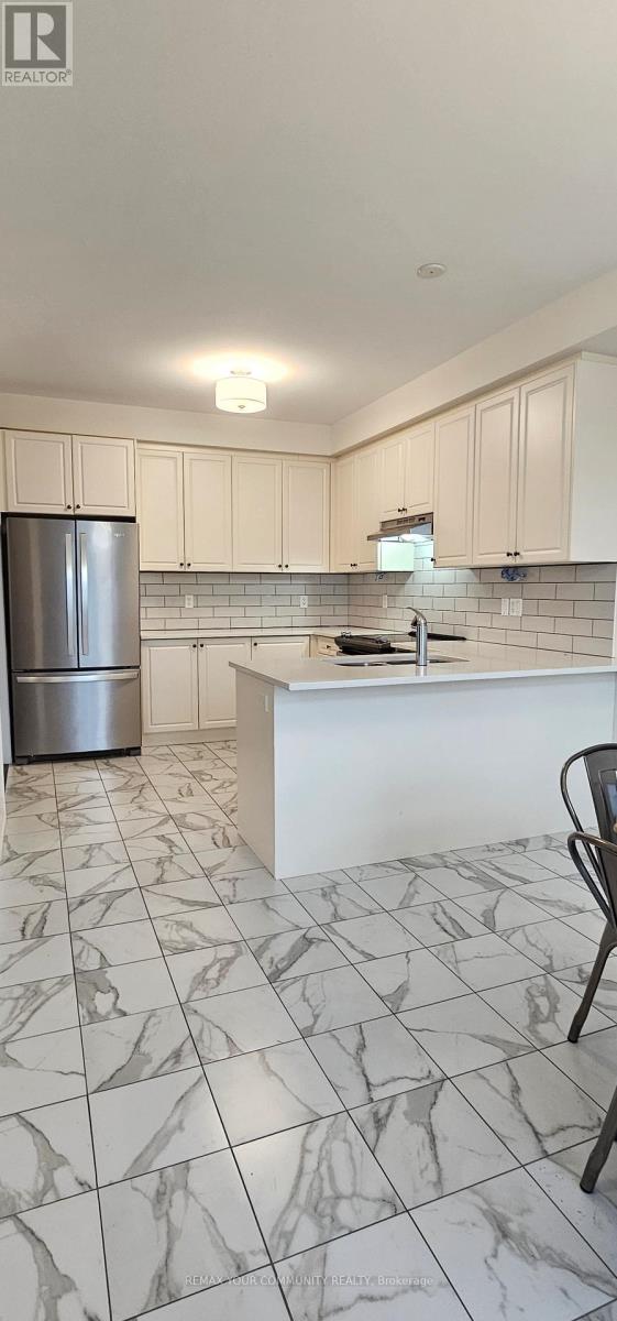 15 John Smith Street, East Gwillimbury, Ontario  L9N 0S7 - Photo 4 - N13074942