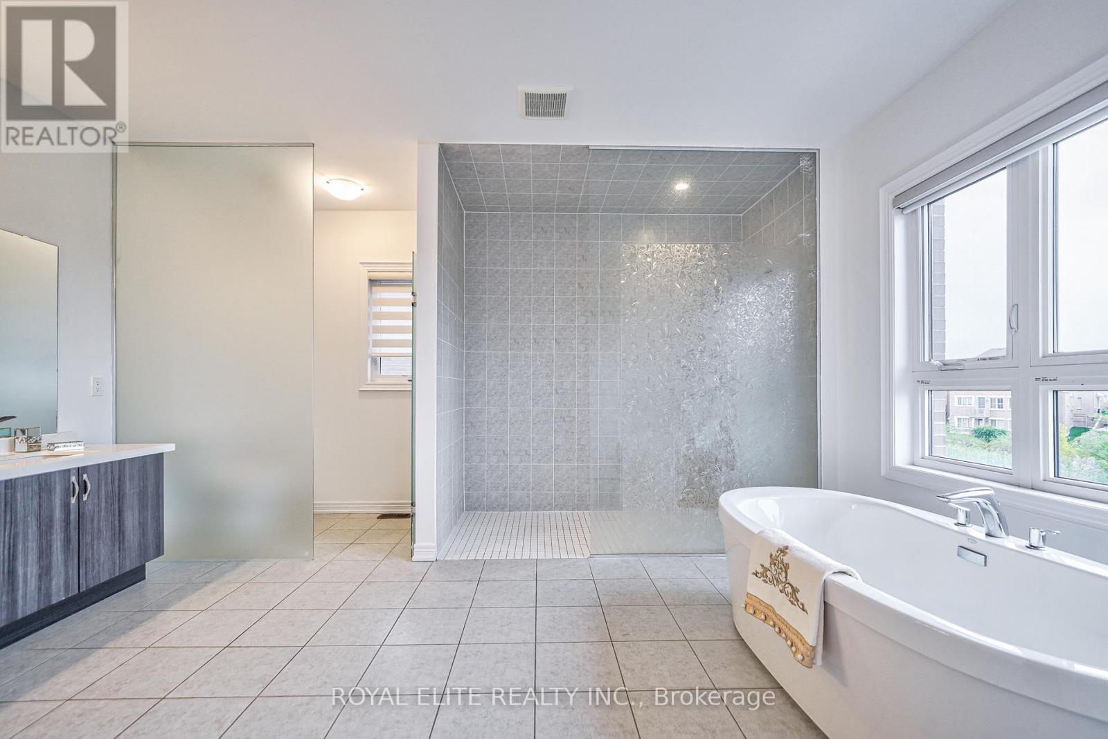 40 Conklin Crescent, Aurora, Ontario  L4G 0Z2 - Photo 21 - N13074946