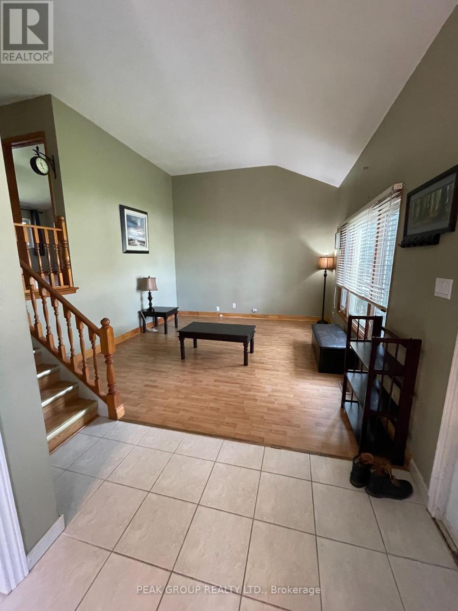 7452 Marieclaude Avenue, Niagara Falls, Ontario  L2G 5L9 - Photo 4 - X13072924