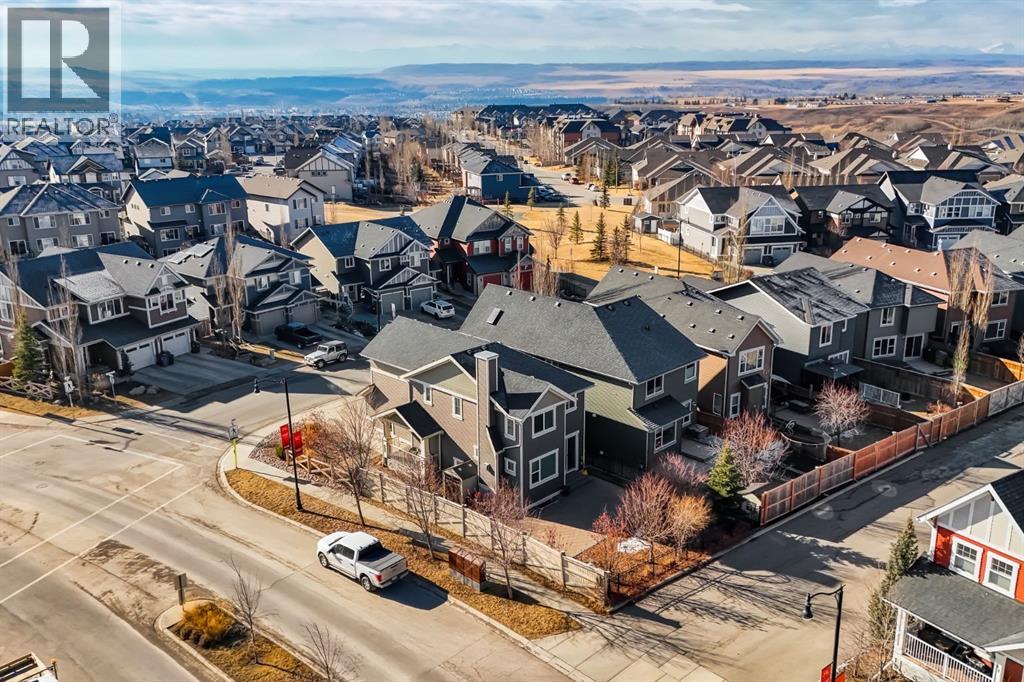 12 Sunrise View, Cochrane, Alberta  T4C 0W3 - Photo 42 - A2295379