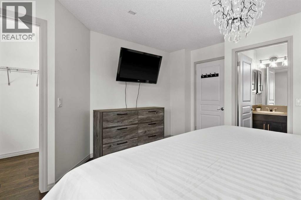 86 Elgin Meadows Gardens SE, Calgary, Alberta  T2Z 0M2 - Photo 16 - A2306573