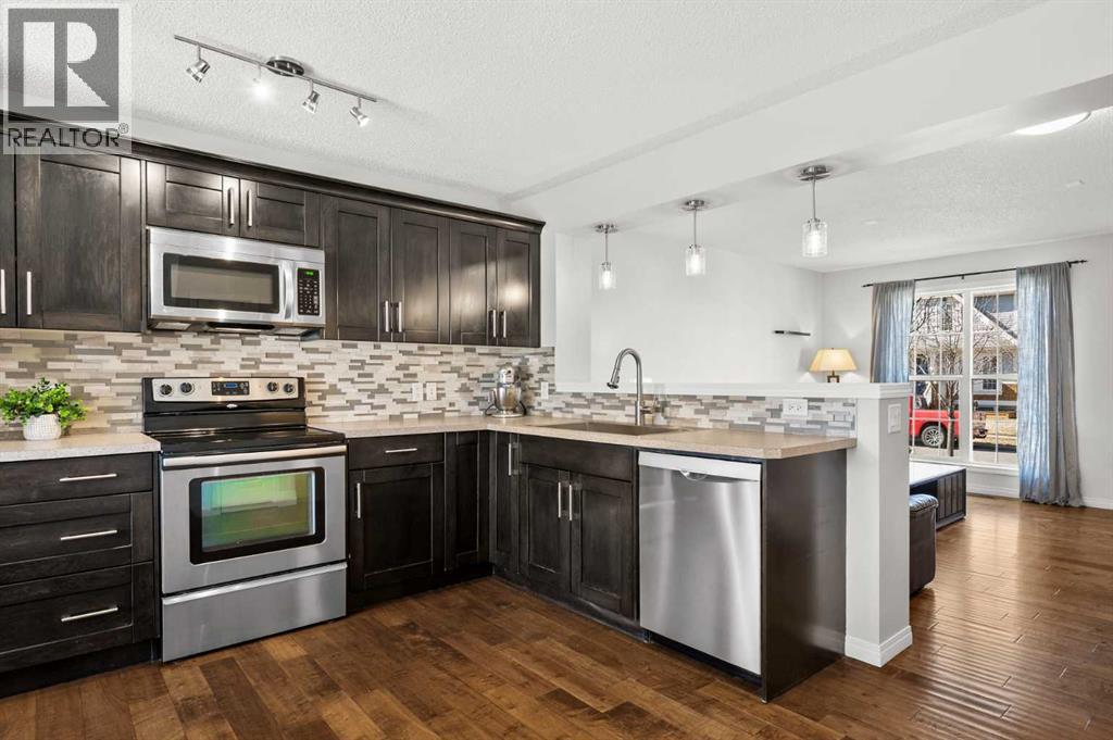 86 Elgin Meadows Gardens SE, Calgary, Alberta  T2Z 0M2 - Photo 9 - A2306573