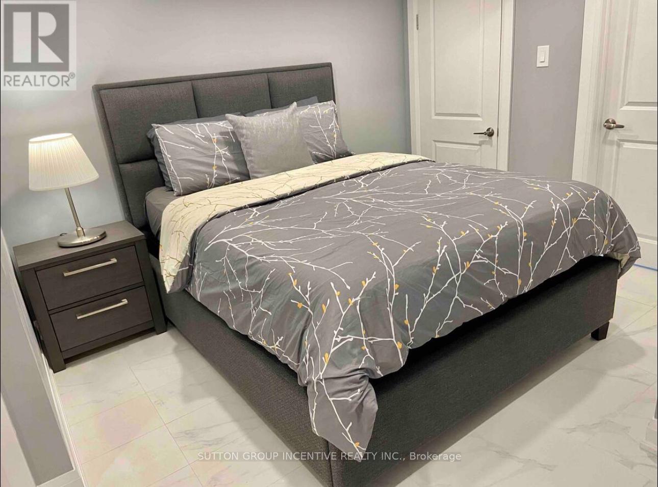 6042 Stevens Street, Niagara Falls, Ontario  L2E 3A3 - Photo 7 - X13074938
