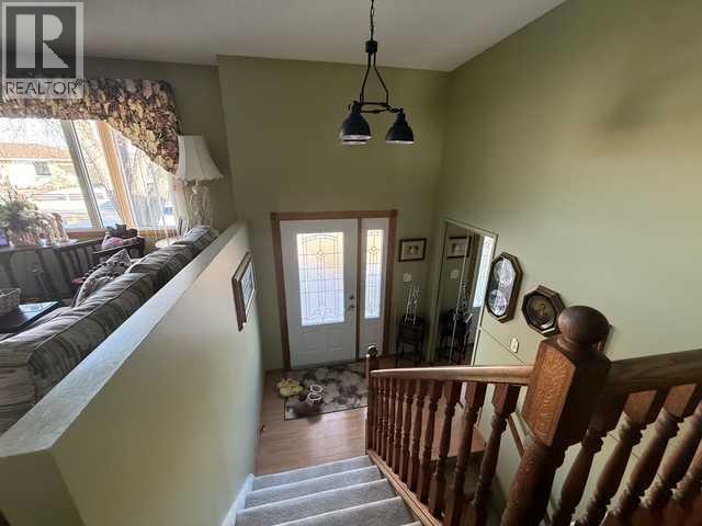 1023 2 Street Se, Drumheller, Alberta  T0J 0Y6 - Photo 3 - A2295909