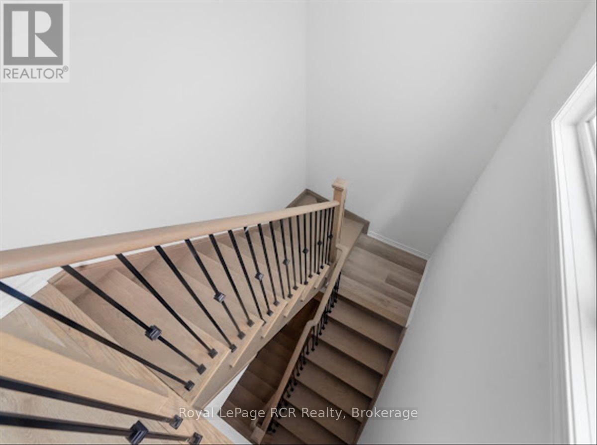 56 Wyn Wood Lane, Orillia, Ontario  L3V 8P7 - Photo 21 - S13074974