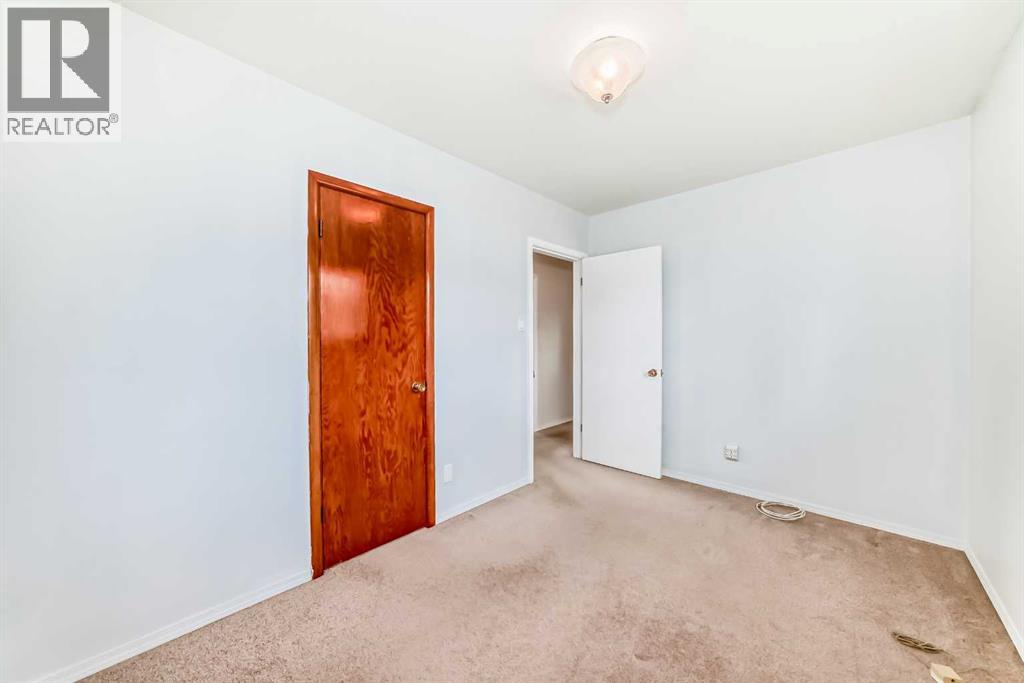 8315 Bowness Road NW, Calgary, Alberta  T3B 0H5 - Photo 17 - A2304117