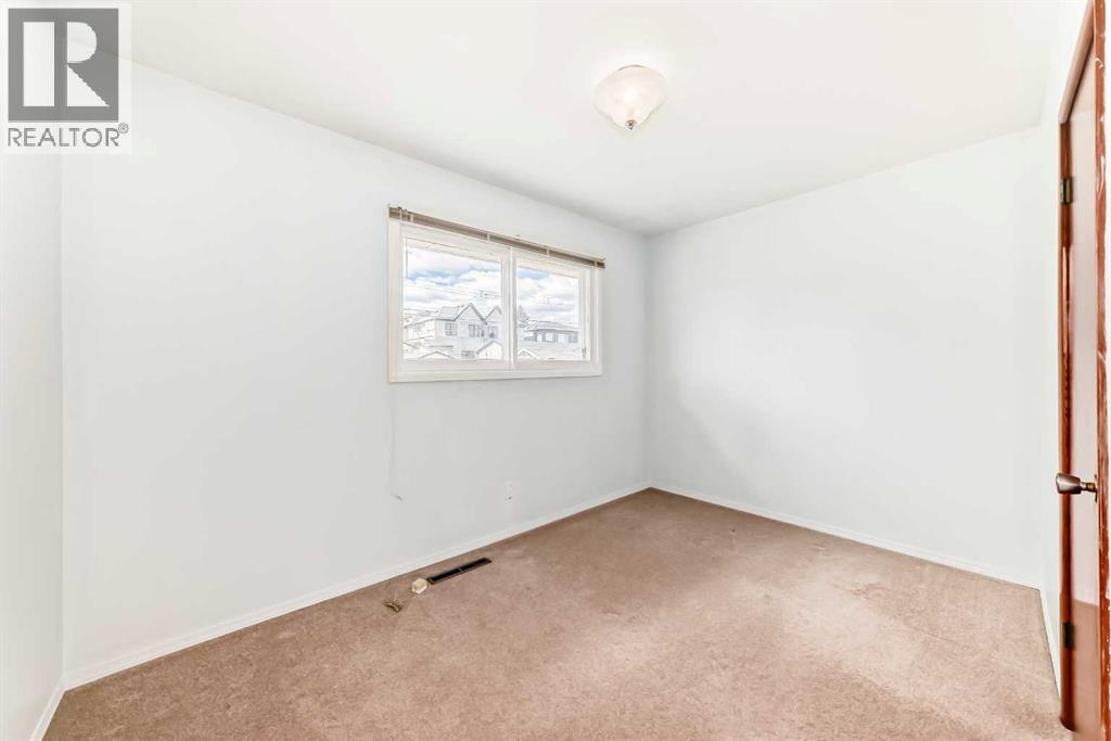 8315 Bowness Road NW, Calgary, Alberta  T3B 0H5 - Photo 15 - A2304117