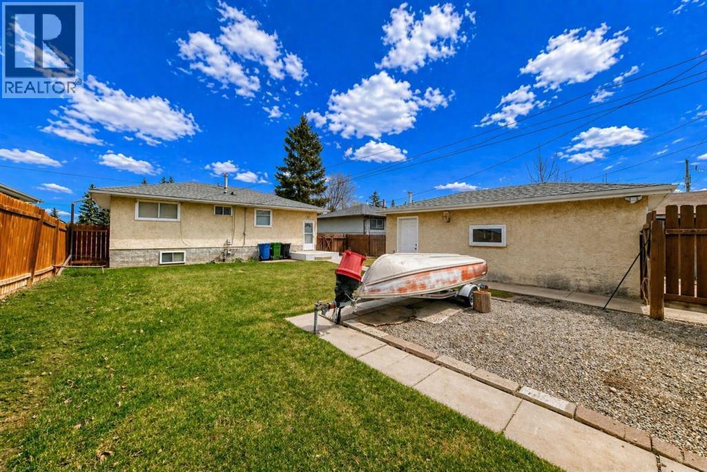 8315 Bowness Road NW, Calgary, Alberta  T3B 0H5 - Photo 44 - A2304117