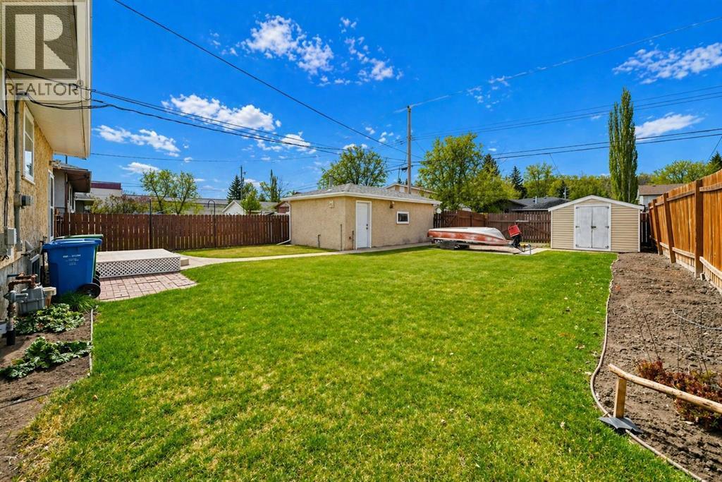 8315 Bowness Road NW, Calgary, Alberta  T3B 0H5 - Photo 42 - A2304117