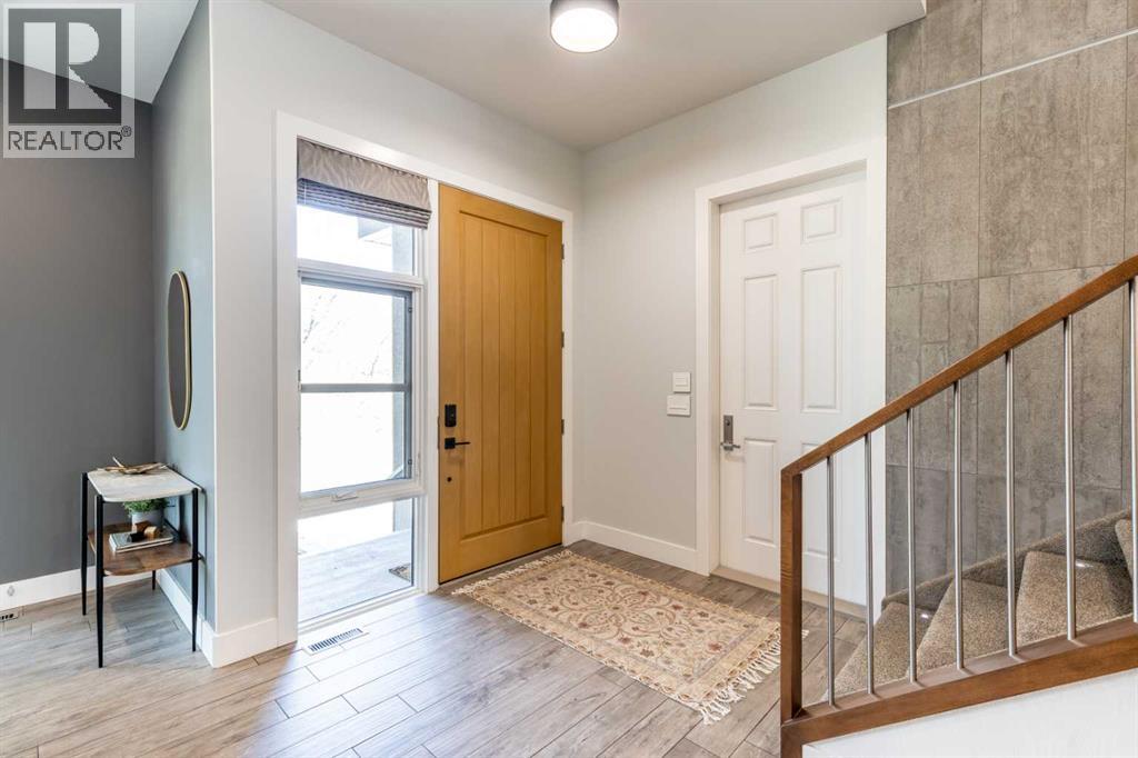 30 Harris Street Sw, Medicine Hat, Alberta  T1A 4A1 - Photo 4 - A2306072