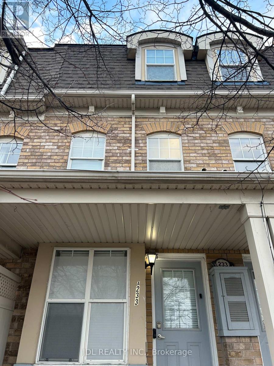 233a Rouge River Dr Drive, Toronto, Ontario  M1B 6H2 - Photo 11 - E13074962