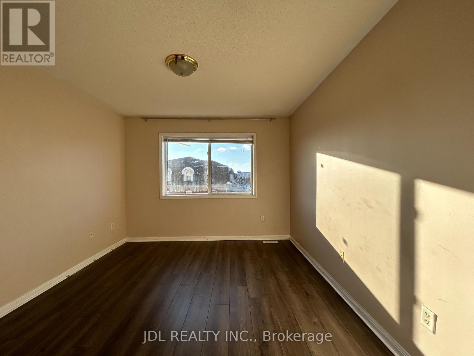233a Rouge River Dr Drive, Toronto, Ontario  M1B 6H2 - Photo 6 - E13074962