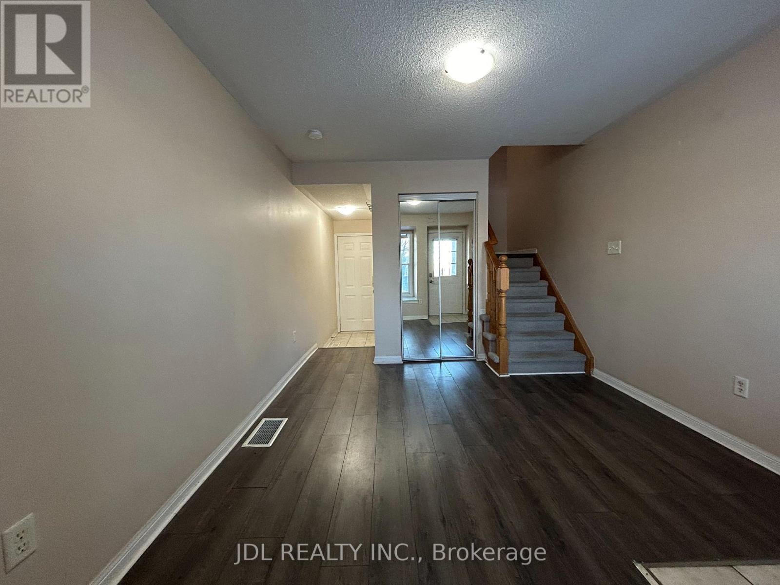 233a Rouge River Dr Drive, Toronto, Ontario  M1B 6H2 - Photo 8 - E13074962